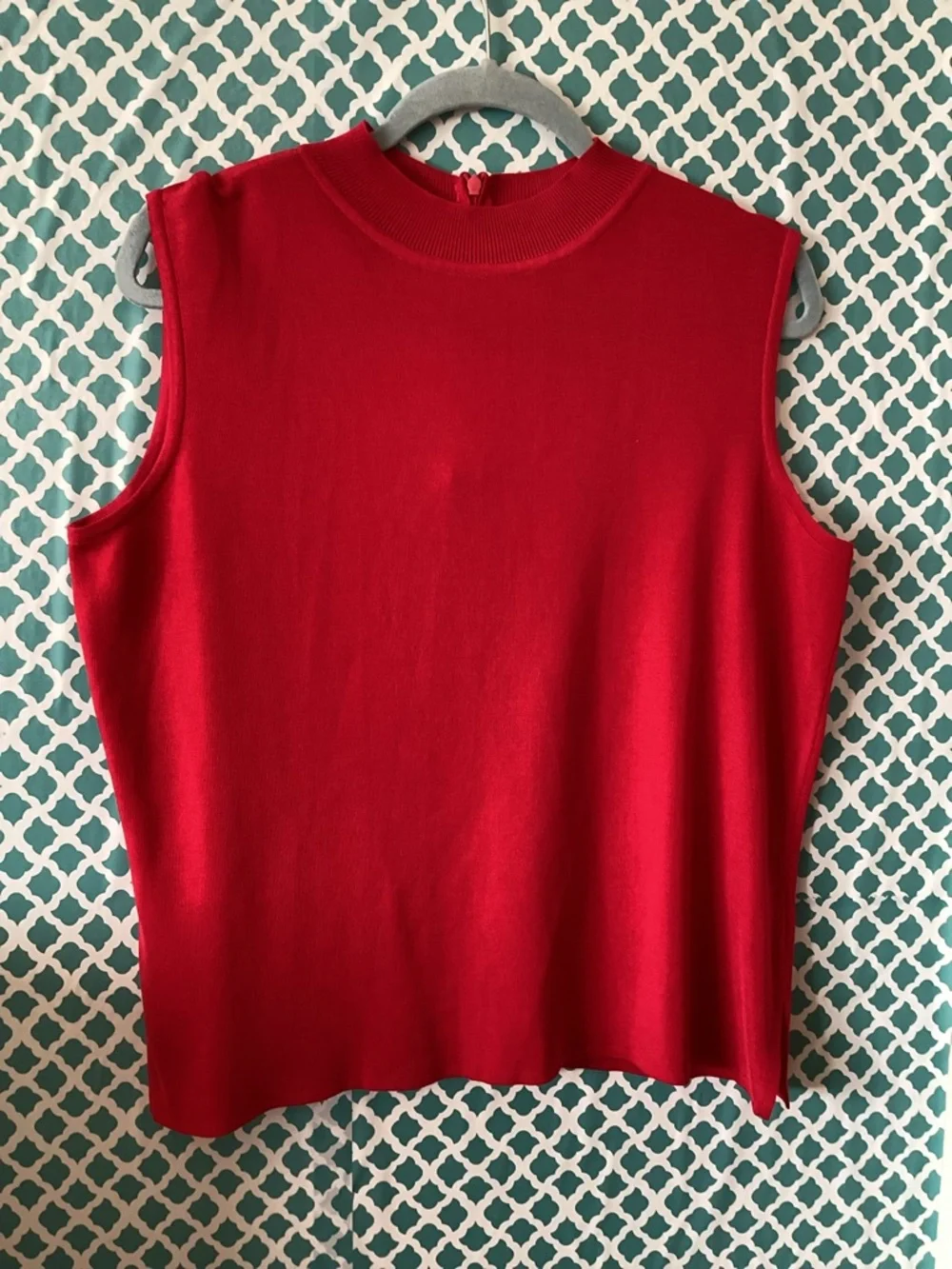 Ming Wang Red Sleeveless Knit Shell size large - Picture 2 of 11
